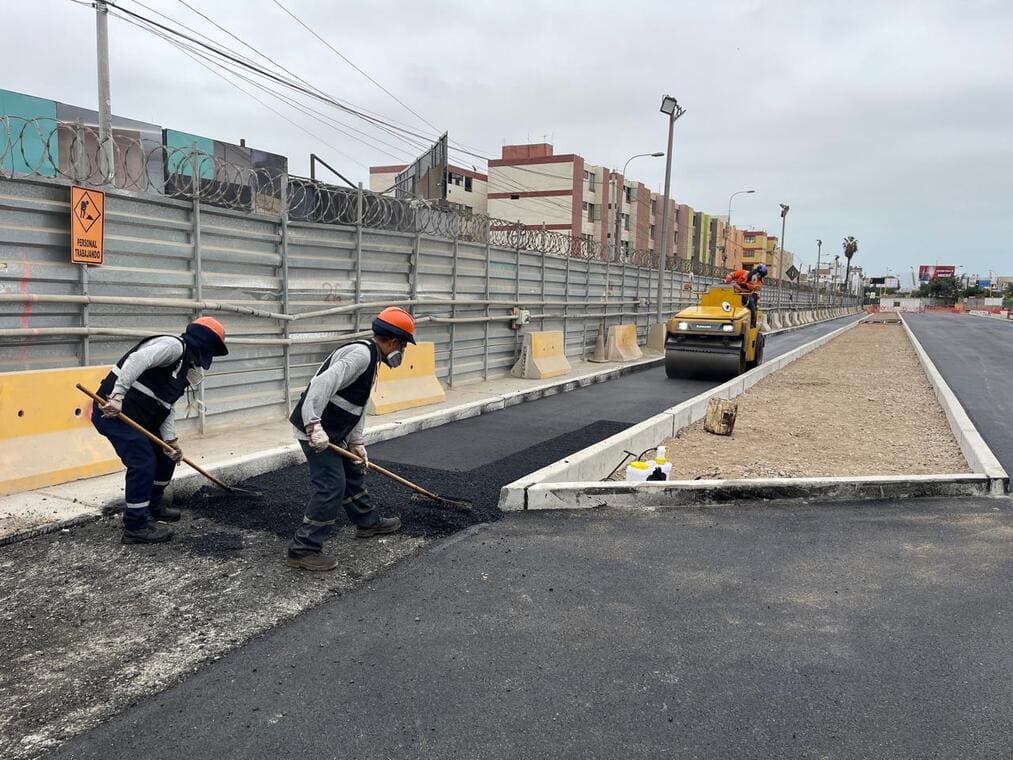 ¿Piensas pavimentar? Conoce la mezcla asfáltica en caliente.